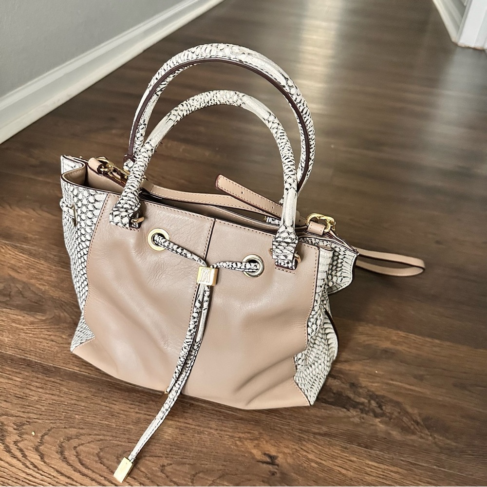 Antonio Melani faux snake skin taupe beige nude handbag crossbody